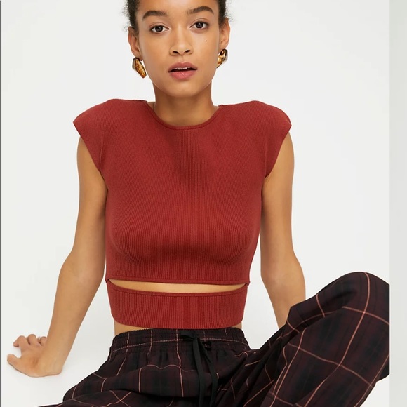 Wilfred Cut-Out Knit Top Short-sleeve, cut-out knit top in BLACK from Aritzia - Picture 1 of 3